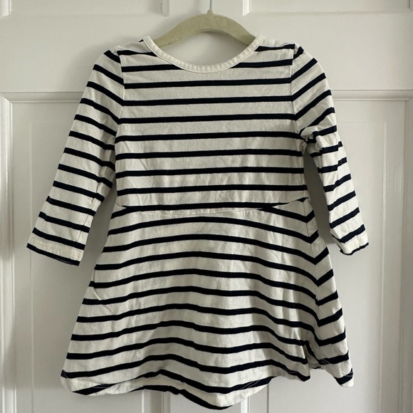 GAP Fit and flare striped dress with bloomers size 2 - Picture 2 of 4